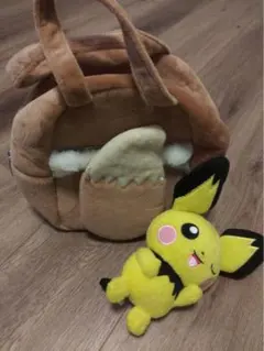 ポケットモンスター イーブイ モコモコポーチ ピッチュウ ぬいぐるみ