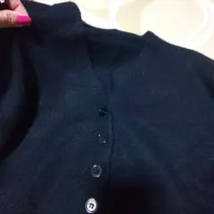 カーディガン 黒。1月24日まで ？