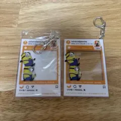 ミニオン アクリルキーホルダー 2個セット