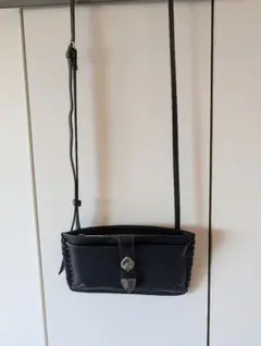 ear PAPILLONNER バックルウォレットショルダーバッグ　ブラック