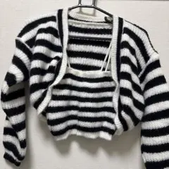 ボーダーニットカーディガンとキャミソールセット