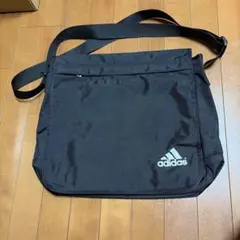 Item thumbnail for item 562b722e-915c-4814-8079-d9a73b49e4c2