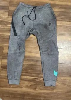 Nike atmos限定　サイズS ナイキ　ジョガーパンツ