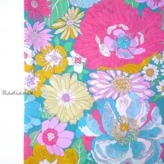 リバティ32.サマーズ イン ザ サン お花柄 タナローンコットン はぎれ布生地