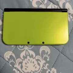 【動作確認済】new3dsll ライムブラック おまけカセット、充電コード付き