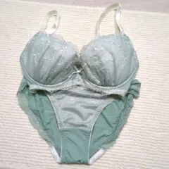 Item thumbnail for item e0353089-7c12-480c-8535-6431e9142173