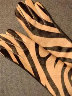 Item thumbnail for item 0772b497-f8cd-424e-bdf5-69c7f1542647