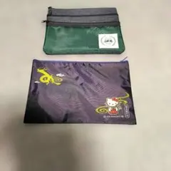 サンリオ Hello Kitty ポーチ&トリプルファスナーポーチのサムネイル