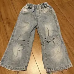 ダメージ加工デニムパンツ