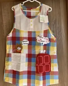 ★新品★ しかけエプロン　保育士　エプロン　くまさん　うさぎさん　チェック