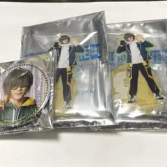 ミュージカル刀剣乱舞　十周年祝賀祭　　アクリルスタンド　缶バッチ　桑名江