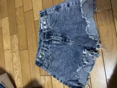 デニムブルー フリンジヘムショートパンツ