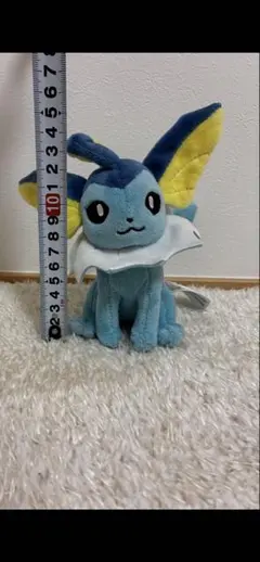 ポケモン　シャワーズ　ポケモンセンター　ぬいぐるみ　手のひらサイズ