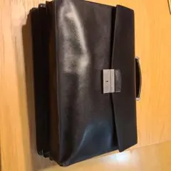 PRADA　サフィアーノ　ブリーフケース　ビジネスバッグ
