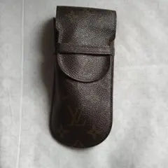 Item thumbnail for item f0472c0d-6a88-4fc8-91e7-794a158ddb59