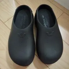 アディダスオリジナルス　アディフォーム スタンスミス ミュール　adidas