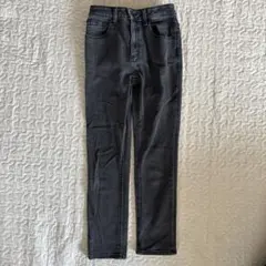 ダークグレー ストレートデニムGU XS