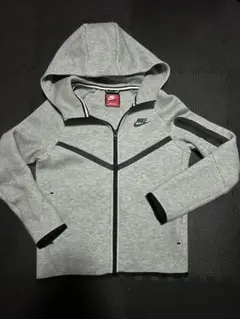 ナイキテックフリースキッズ xs グレー