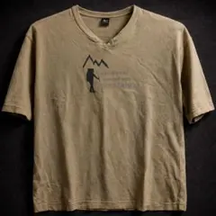 FIRST DOWN VネックTシャツ ベージュ系 アウトドア プリント L