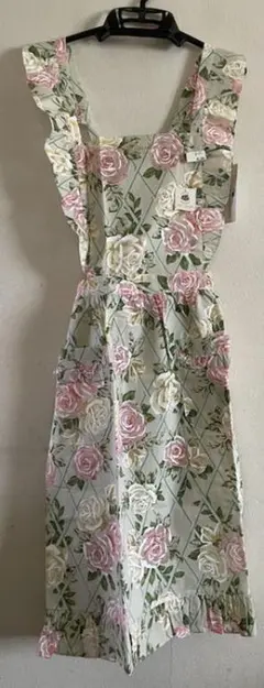 エプロンドレス ピエールバルマン