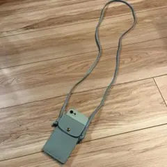 スマホカバー　iPhoneSE （美品）