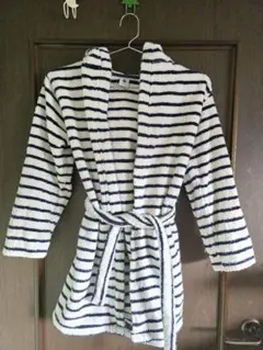 Item thumbnail for item abe81d6d-9213-4810-9a57-a1ab70c85a41