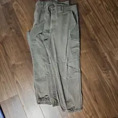 Item thumbnail for item 36a909e9-10d1-4bc1-9a50-0d8c2e57fc21