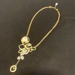 リュネールルミエール　ゴールドネックレス