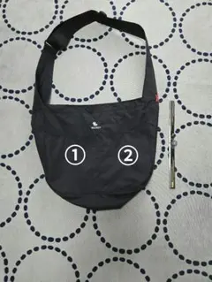 ショルダーバッグ　メッセンジャーバッグ　大容量