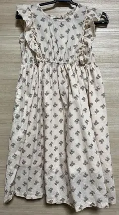 seraph セラフ　花柄ワンピース120サイズ