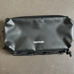 topologie 黒 ボトルサコッシュ