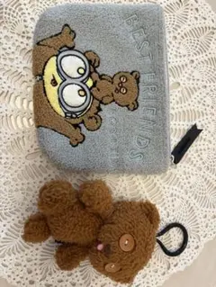ミニオンポーチとキーホルダーのセット