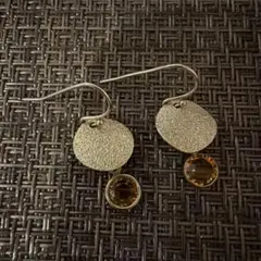 サークルモチーフ フックピアス ブラウンストーン