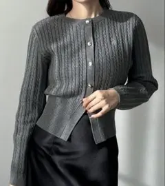 louere ゴールドボタンケーブルニットカーディガン Mサイズ