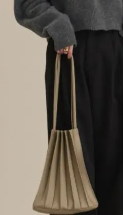 Item thumbnail for item f6e662a4-8048-4ac2-b9e5-e1022b80d1b3