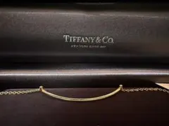 Tiffany & Co. T スマイル　ブレスレット　イエローゴールドのサムネイル