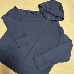 ユニクロ　エアリズムパーカー　ネイビー　140