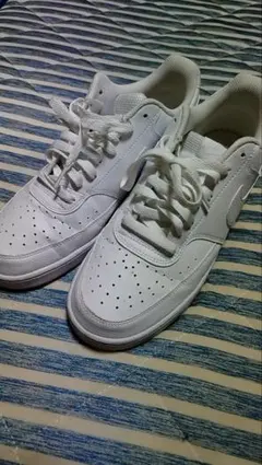 ナイキ　コートビジョン　２８．５cm