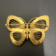 ゴールド蝶ブローチ ヴィンテージ風