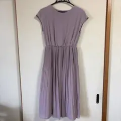 ノースリーブ プリーツワンピース　ナチュラルビューティーベーシック