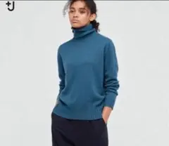 ユニクロ　+J ジルサンダー　カシミヤタートルネック