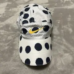 【レア商品】Nikeのドット柄キャップ