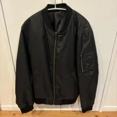 UNIQLO MA-1 フライトジャケット ブラック