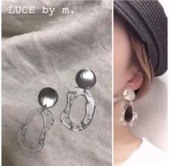 25 クリア シルバー フープ いびつ メタル プレート ピアス イヤリング