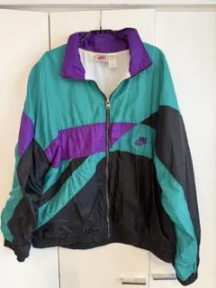 Nike　ナイキ　ナイロンジャケット　スウッシュ刺繍　ナイロンジャケット　XL