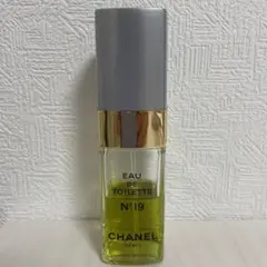 CHANEL  No19  オードトワレ  100ml  香水
