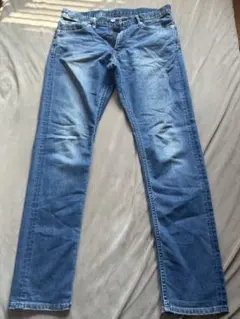 Item thumbnail for item c5927cbe-3c0c-4a2d-9ef9-0aafabbbe904