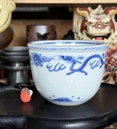 古伊万里の伝統 源右衛門窯 染錦牡丹唐獅子文 飯碗 茶碗 有田焼 美品
