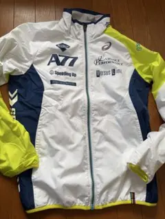 A77 ウィンドブレーカー ホワイト/ネイビー/イエロー　アシックス　ASICS