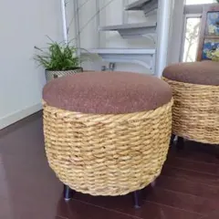 【展示品未使用美品！】ウォーターヒヤシンス　脚付きスツール 1台のサムネイル